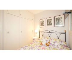 Acogedora habitación en alquiler, apartamento de 2 dormitorios, Les Corts