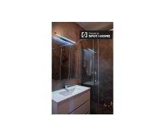 Encantador apartamento de 1 dormitorio con terraza en alquiler en Sants