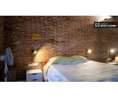 Encantador apartamento de 1 dormitorio con terraza en alquiler en Sants