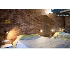 Encantador apartamento de 1 dormitorio con terraza en alquiler en Sants