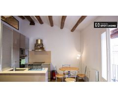 Encantador apartamento de 1 dormitorio con terraza en alquiler en Sants