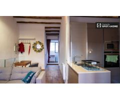 Encantador apartamento de 1 dormitorio con terraza en alquiler en Sants