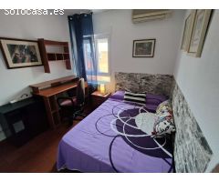 Acogedora habitación en alquiler en luminoso apartamento de 3 dormitorios en Usera