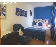 Acogedora habitación en alquiler en apartamento de 5 dormitorios en Alcalá.