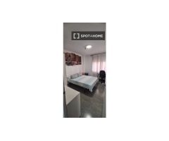 Habitación luminosa en alquiler en apartamento de 2 dormitorios en Horta