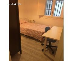 Acogedora habitación para alquilar en apartamento de 4 dormitorios en exclusiva Guindalera.