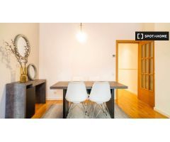 Elegante apartamento de 3 dormitorios en alquiler cerca del metro en el centro del Eixample