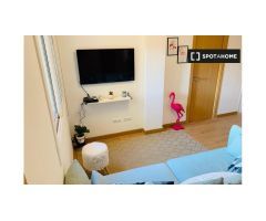 Luminoso apartamento de 2 dormitorios en alquiler cerca de la emblemática Sagrada Familia en Gracia