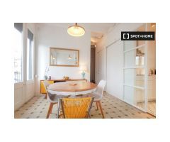 Apartamento de 2 dormitorios en alquiler en El Raval