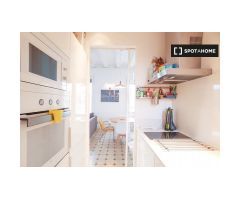 Apartamento de 2 dormitorios en alquiler en El Raval