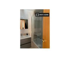 Apartamento de 1 dormitorio en alquiler en Badalona