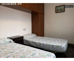 Habitación compartida en apartamento de 3 dormitorios en Cerdanyola del Vallès
