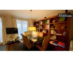 Elegante apartamento de 2 dormitorios en alquiler en Poblats Marítims