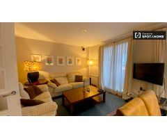 Elegante apartamento de 2 dormitorios en alquiler en Poblats Marítims