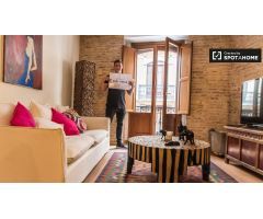 Apartamento de 2 dormitorios en alquiler en Ciutat Vella