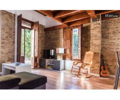 Elegante apartamento de 3 dormitorios en alquiler en Poblats Marítims