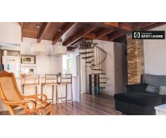 Elegante apartamento de 3 dormitorios en alquiler en Poblats Marítims