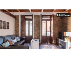 Elegante apartamento de 3 dormitorios en alquiler en Poblats Marítims