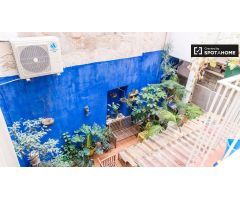 Bonito estudio en alquiler en el centro de Ciutat Vella