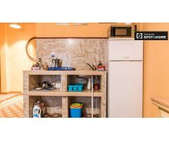 Bonito estudio en alquiler en el centro de Ciutat Vella