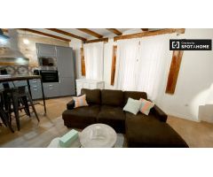 Precioso apartamento de 2 dormitorios en alquiler cerca del Mercado Central de Valencia en Ciutat Ve