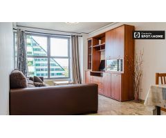 Elegante apartamento de 2 dormitorios en alquiler en Quatre Carreres