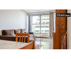Elegante apartamento de 2 dormitorios en alquiler en Quatre Carreres