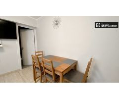 Apartamento de 2 dormitorios en alquiler en Mislata