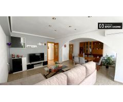 Precioso apartamento de 3 dormitorios en alquiler en Poblats Marítims