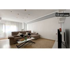 Precioso apartamento de 3 dormitorios en alquiler en Poblats Marítims