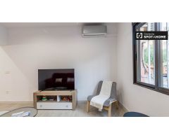 Moderno apartamento de 2 dormitorios en alquiler cerca de Carme Teatre en Campanar