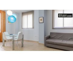 Bonito apartamento de 1 dormitorio en alquiler en Ciutat Vella