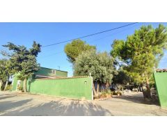 GESSICON VENDE DOS CHALET CON PARCELA DE 3.179 PARA VIVIR,  A TAN SOLO 2 MIN DE ORIHUELA CIUDAD