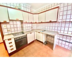 ESTUPENDA VIVIENDA EN EL CENTRO DE ORIHUELA CON VISTAS A LA GLORIETA, ¡¡VISITELA SIN COMPROMISO!!