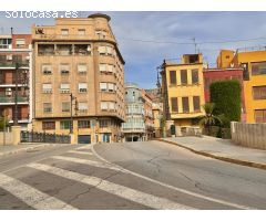 ESTUPENDA VIVIENDA EN LA PLAZA NUEVA DE 4 DORM, 2 BAÑOS... SEMI-AMUEBLADA ¡¡VISITELA SIN COMPROMISO!