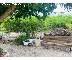 ESTUPENDA VIVIENDA DE RECREO CON UNA GRAN PISCINA, DISPONE DE UN SALÓN AMPLIO, UN BAÑO, PORCHE...