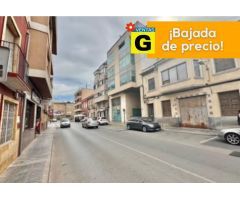CASA PARA REFORMAR EN EL CENTRO DE ORIHUELA, AMPLIA, CON TERRAZA MUY ECONÓMICA ¡VISITELA!
