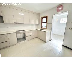 ESTUPENDO DUPLEX SEMI-REFORMADO EN HURCHILLO DE 4 DORM. 2 BAÑOS, GALERIA, BALCÓN.. ¡PRECIO REBAJADO!