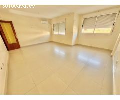 ESTUPENDO DUPLEX SEMI-REFORMADO EN HURCHILLO DE 4 DORM. 2 BAÑOS, GALERIA, BALCÓN.. ¡PRECIO REBAJADO!