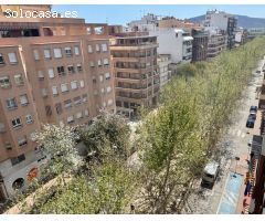 ESTUPENDO ATICO DE LUJO EN EL CENTRO DE ORIHUELA TODO REFORMADO, CON TERRAZA EN PLANTA ¡VISITELO!