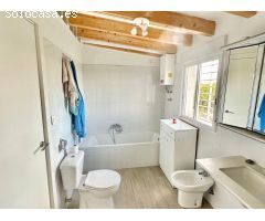 ESTUPENDA CASA SEMI-NUEVA DE 4 DORM, 2 BAÑOS CON PATIO, TERRAZA (POSIBILIDAD DE GARAJE) ¡VISITELA YA