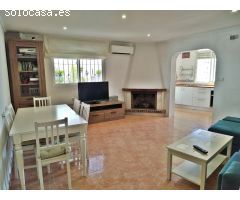 ESTUPENDA CASA DE VENTA CON PATIO Y PARCELA, A TAN SOLO 2 MIN DE ORIHUELA ¡¡VISITELA!!