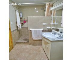 ESTUPENDA CASA DE VENTA CON PATIO Y PARCELA, A TAN SOLO 2 MIN DE ORIHUELA ¡¡VISITELA!!