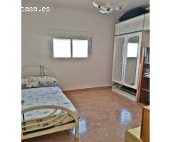 ESTUPENDA CASA DE VENTA CON PATIO Y PARCELA, A TAN SOLO 2 MIN DE ORIHUELA ¡¡VISITELA!!