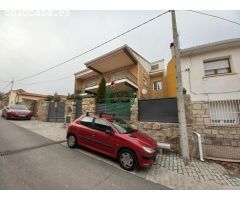 SE VENDE SOLEADO CHALET INDEPENDIENTE EN VENTURADA. PVP. 390.000€