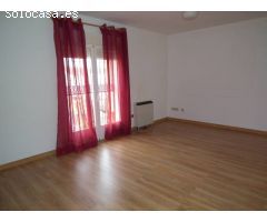 PISO CÉNTRICO CON 2 HABITACIONES AMPLIAS