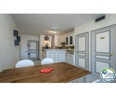 Precioso apartamento con maravillosas vistas al Port Empordà