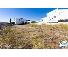 ¡Construye tu nueva casa a sólo unos minutos de la playa! ¡Buena oportunidad!