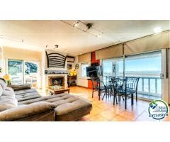 Magnífica casa con vista panorámica a la Bahía de Roses + Licencia turística