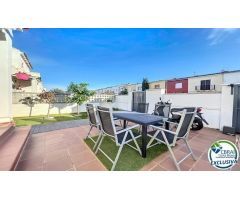 Hermosa Casa en Venta con 3 Dormitorios y Garaje
